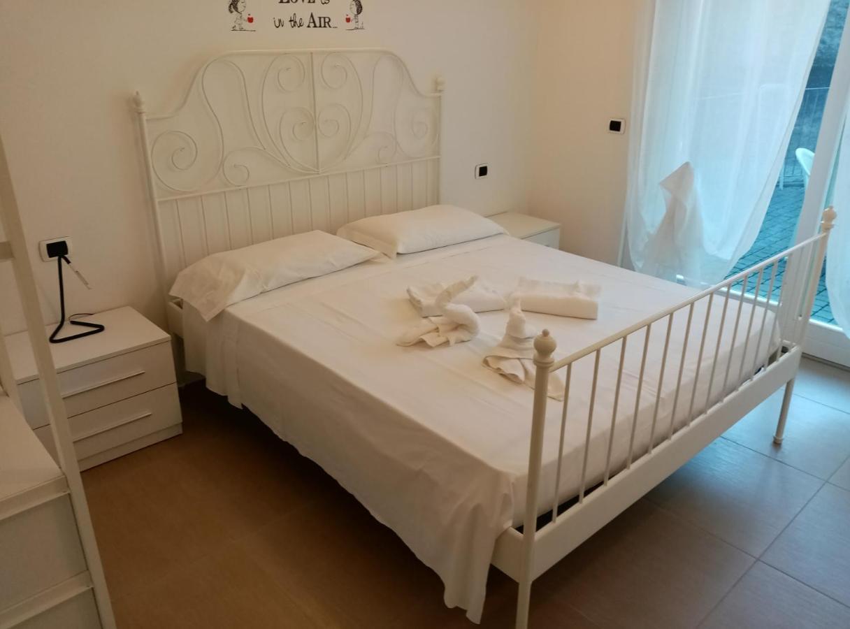 Residence Alessandra Supervacanza House - 도마소 외부 사진